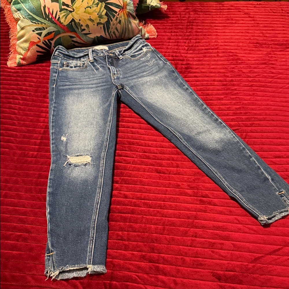 KanCan Denim Frayed Jeans Size 7